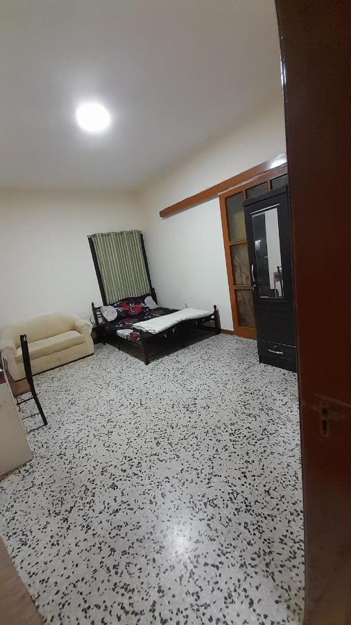 Homestay Admf*kr5 Abu Dhabi